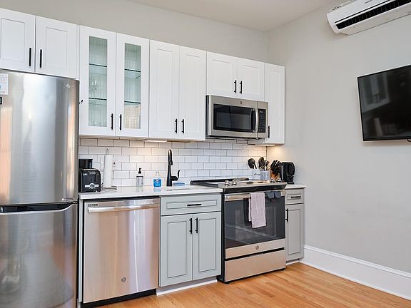 1803-19th-St-NW-8-20-12-03-20485_04122022