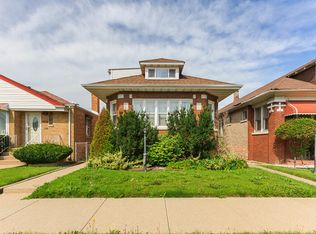 10136 S Calumet Ave, Chicago, IL