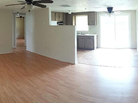 3rd image of 223 S Barbour St