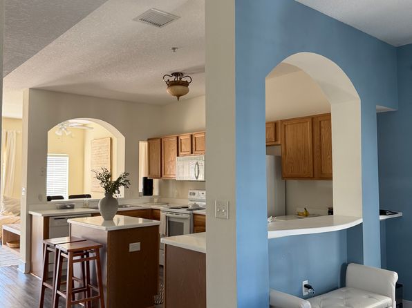 300 State St E APT 216