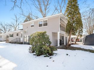 2906 Englund Ave, Muskegon, MI 49445