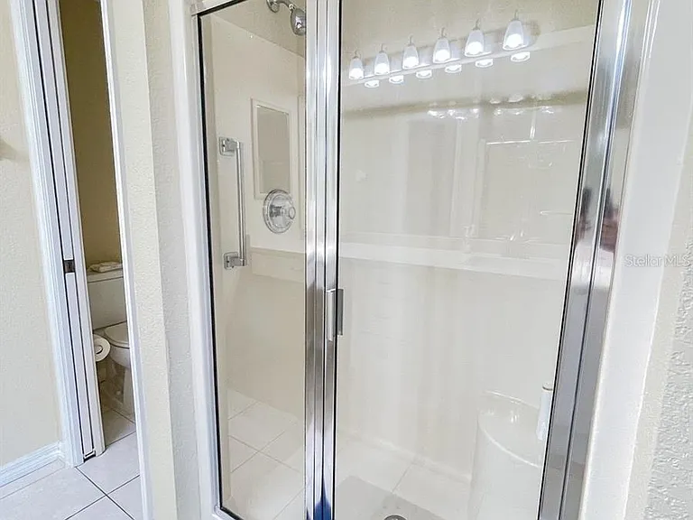 1802 Auburn Lakes Cir — Photo 14