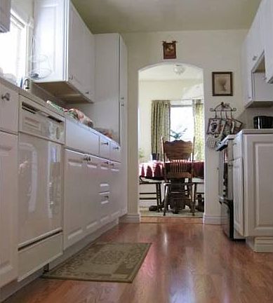 Sunny Kitchen!