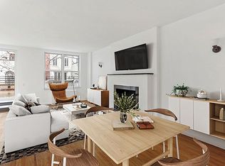 207 E 60th St APT B, New York, NY 10022