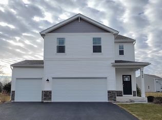 6799 Willow Dr, Wonder Lake, IL 60097