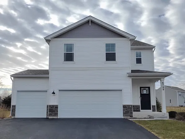 6799 Willow Dr, Wonder Lake, IL 60097