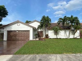 16351 SW 146th Ct, Miami, FL 33177
