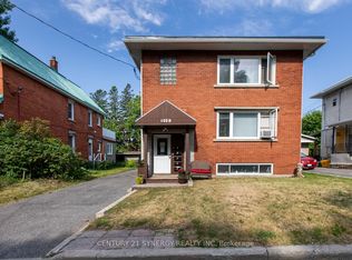 210 Cantin St #3, Ottawa, ON K1L 6T1