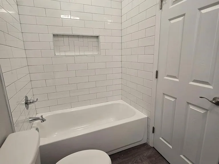 1714 Sayers St — Photo 6