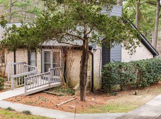300 W Woodcroft Pkwy APT 24D, Durham, NC 27713