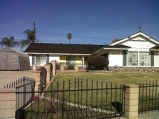1st image of 1424 W Rosewood Ct