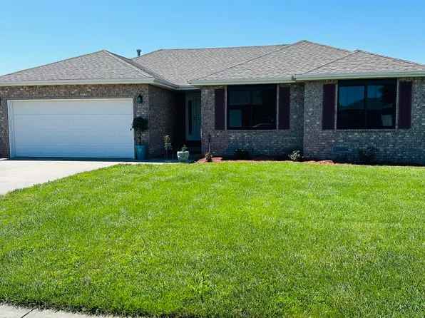 518 Silverleaf Lane, Willard, MO 65781