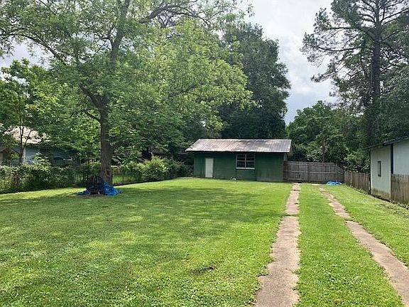4th image of 604 Mamie St