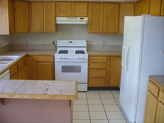 4th image of 1601 Shetland Dr