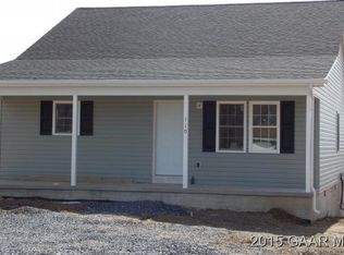 110 Greenview Dr, Staunton, VA 24401