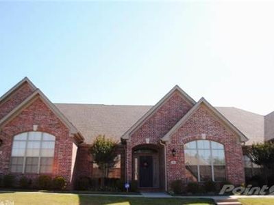 19 Chapman Ln, Little Rock, AR, 72211