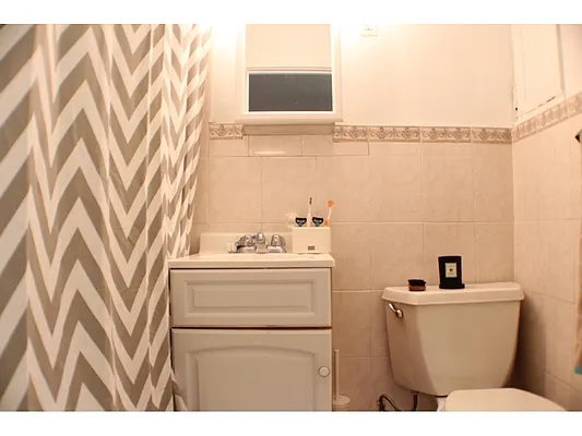 Rented by MNS | media 9