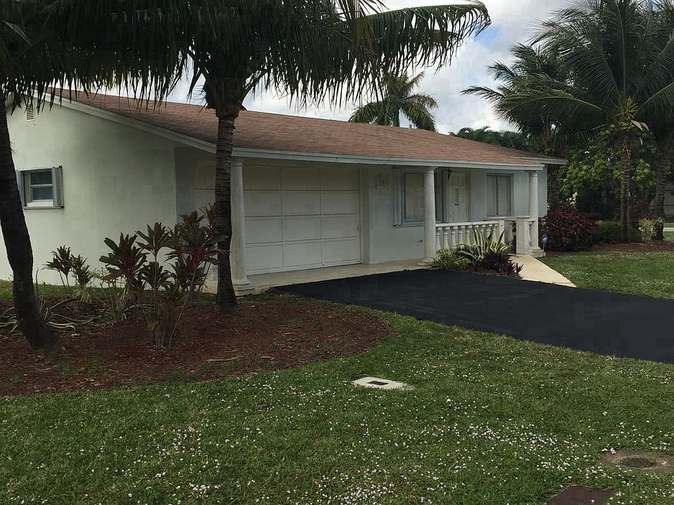 1st image of 799 W Flamango Ct