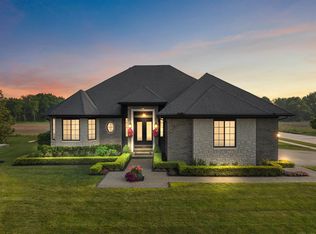 15926 Via Colico, Macomb, MI 48042