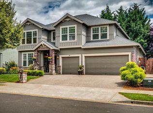 166 Royal Oak St, Newberg, OR 97132