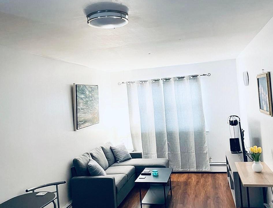 1st image of 358 Quincy Ave #1