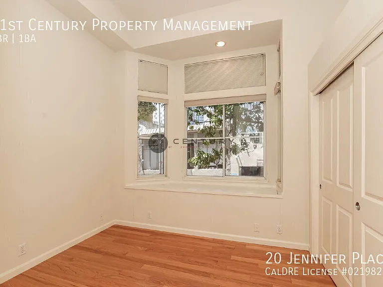 20 Jennifer Pl — Photo 7