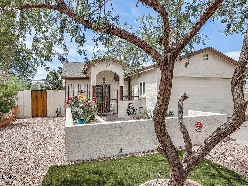 1st image of 2919 W Palm Ln