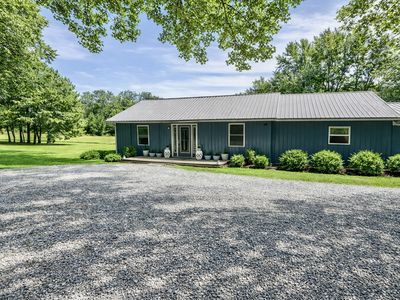 2705 Johnson Branch Rd, Leoma, TN, 38468