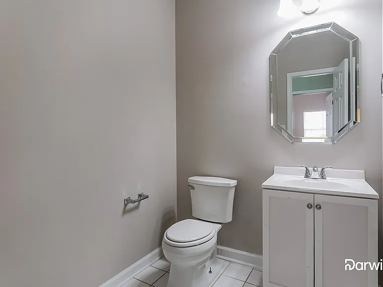 700 Waterford Ln — Photo 13