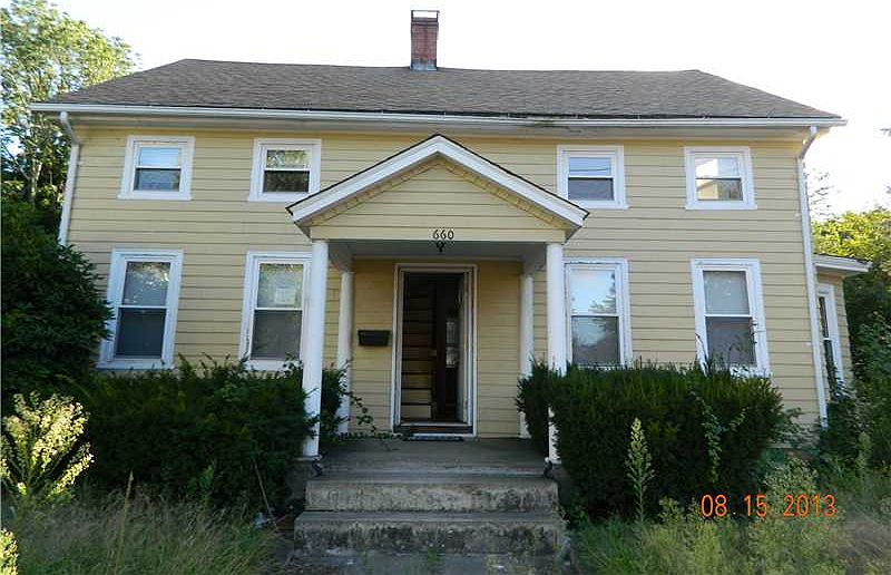 1st image of 660 East Ave