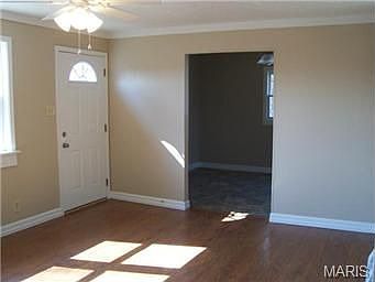 2nd image of 4661 Oakwood Dr