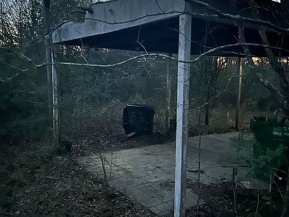 5th image of 21438 McDowell Rd