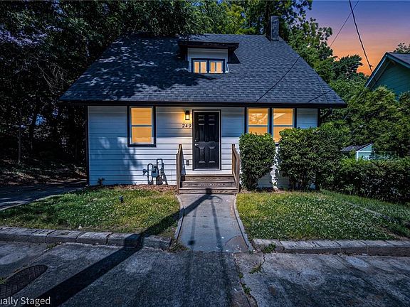 2nd image of 249 Laurel Ave SW