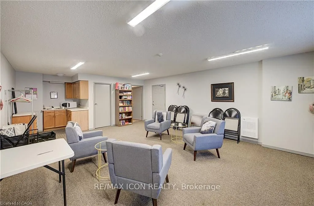 2 bed, $2,000 — Photo 1