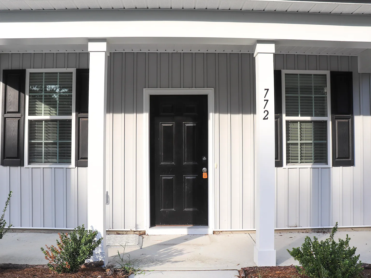 772 Roberts Road / Topf - 1 — Photo 2