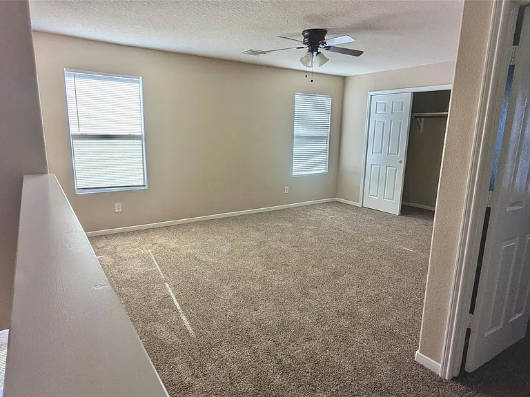 15423 Fir Woods Ln — Photo 10