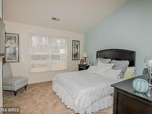 4th image of 2623 Cedar Elm Dr