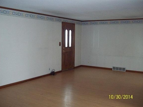 2nd image of 204 Linden Ave
