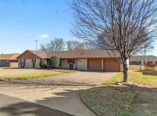 2020 E Lawter Rd, Weatherford, OK 73096