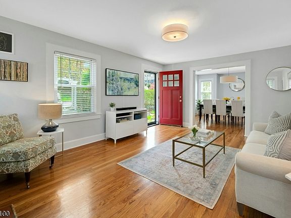 4th image of 7 Alden Place