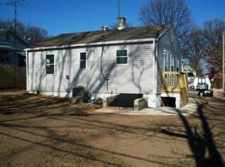 120 Alcock Rd, Essex, MD 21221