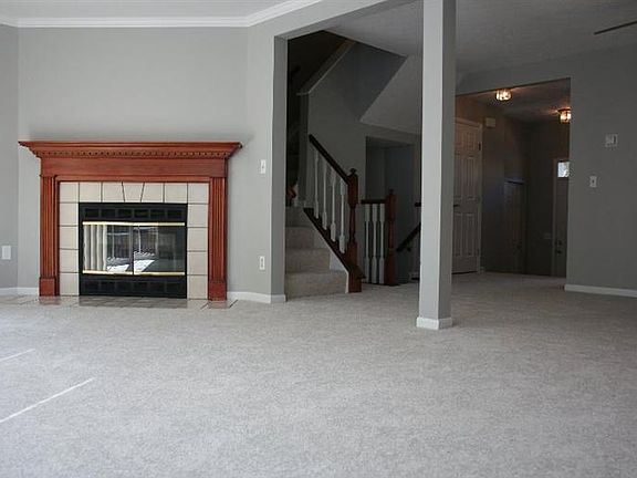 4th image of 5199 Franklin Park Dr