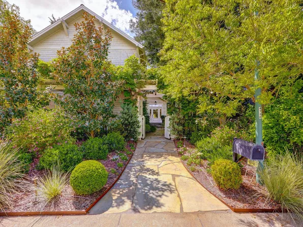 21 Niven Way, Larkspur, CA 94939