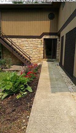 3rd image of 738 Lynn Brooke Pl