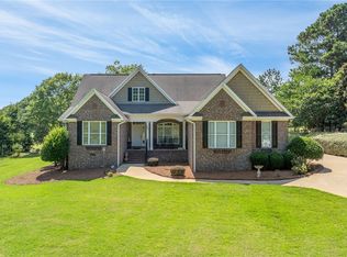 3404 Hamilton Rd, Opelika, AL 36804