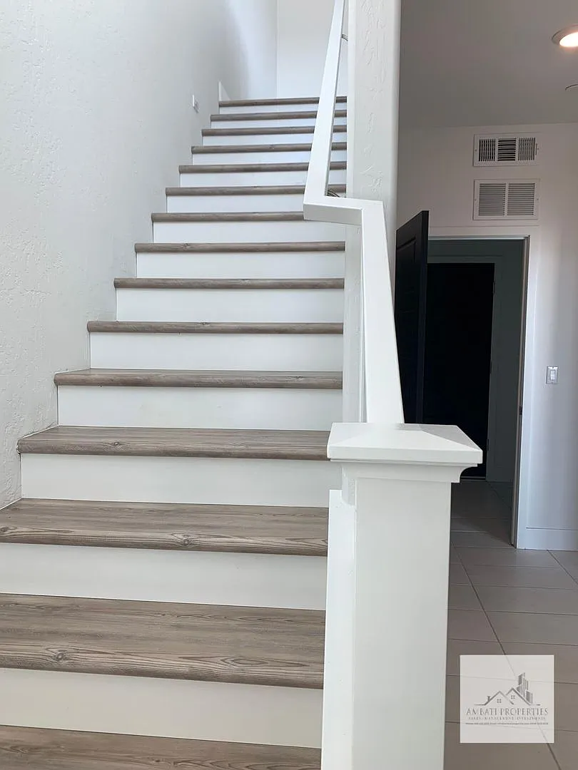 490 W. Mahogany Lane — Photo 3