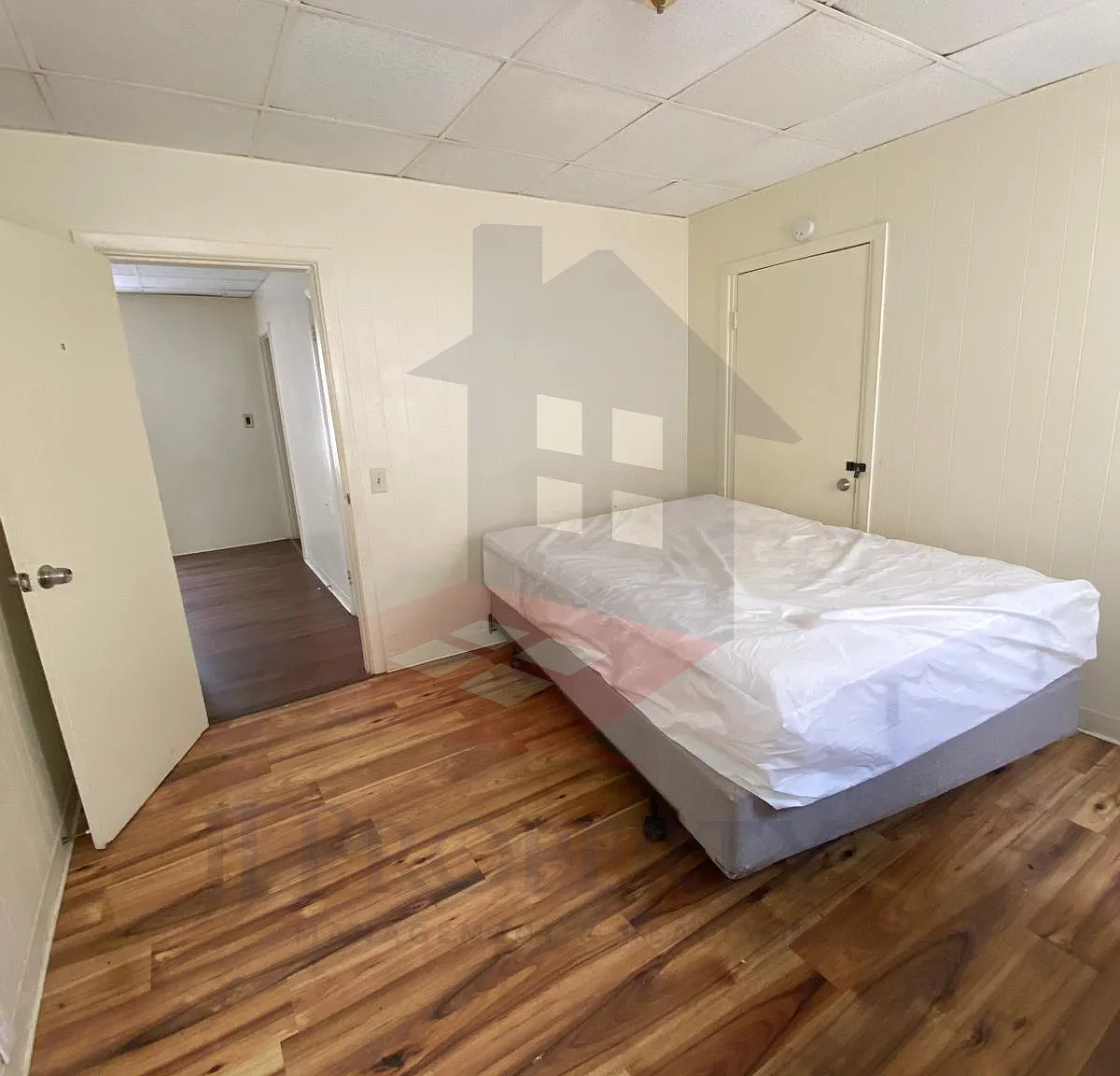 Studio, $850 — Photo 4