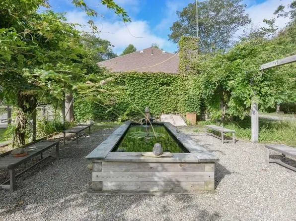 385 Old West Point Rd W, Garrison, NY 10524