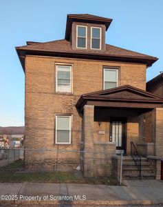56 S Church St, Carbondale, PA, 18407