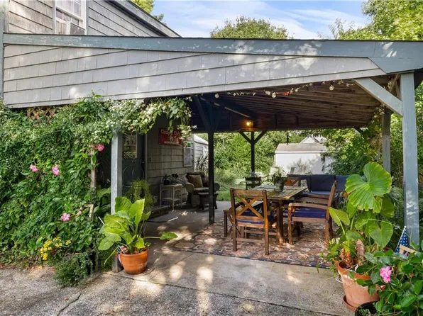 10 Washington St, Jamestown, RI 02835
